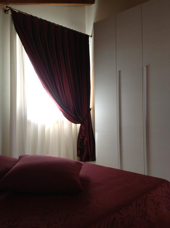 阿格里图里斯莫卡拉柏格拉酒店 维罗纳 客房 照片